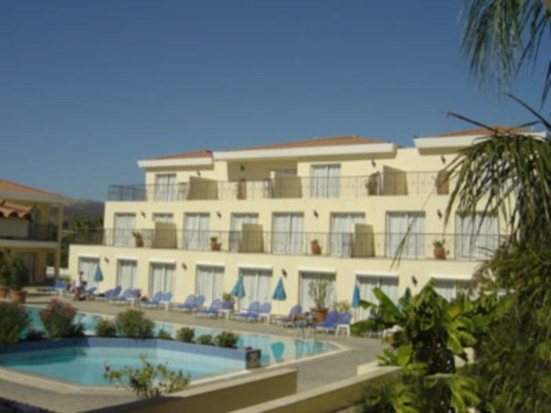 Nicki Holiday Resort Polis Dış mekan fotoğraf